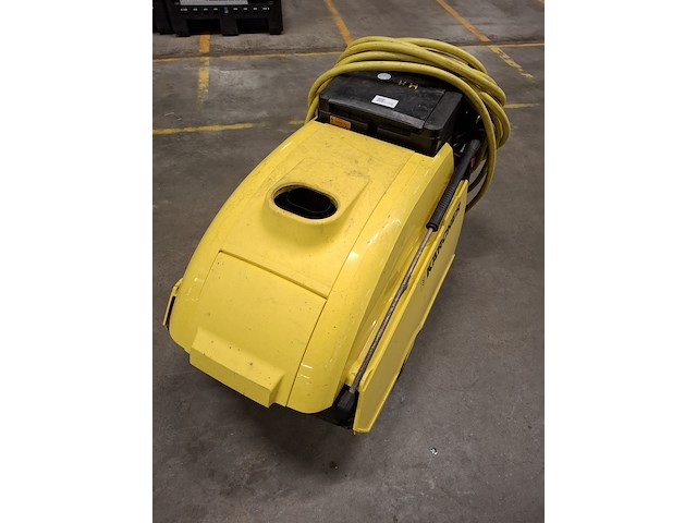 Warmwater hogedrukreiniger karcher, hds 895s - afbeelding 6 van  6