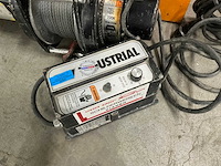 Warn industrial lier 750kg - afbeelding 2 van  5