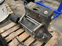 Warn series 12 kabellier - afbeelding 1 van  4