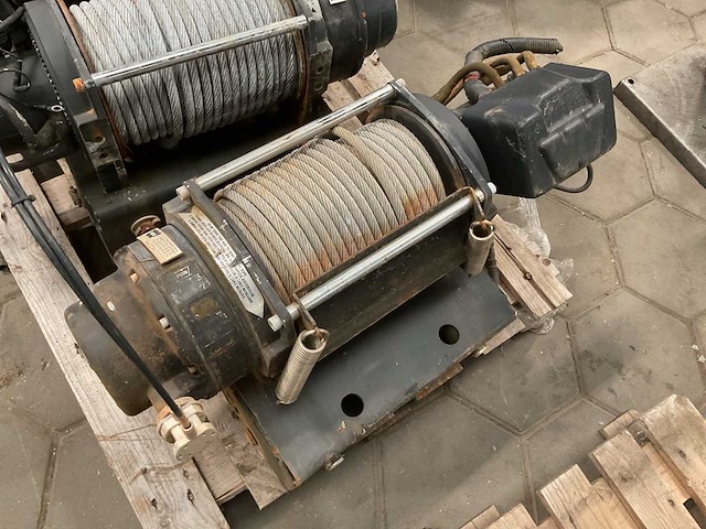 Warn series 12 kabellier - afbeelding 1 van  5