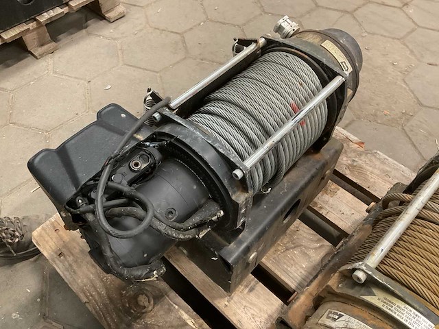 Warn series 12 kabellier - afbeelding 5 van  5