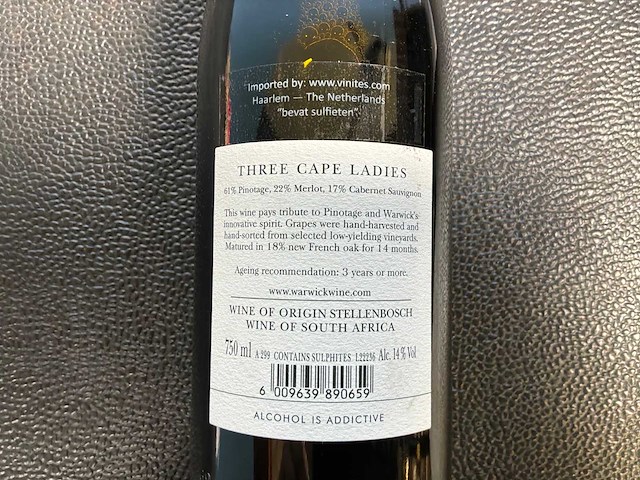 Warwick stellenbosch three cape ladies rode wijn 2021 (5x) - afbeelding 3 van  3