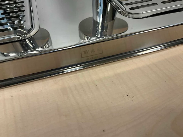 Was eb-1423 dubbele sapdispenser - afbeelding 7 van  8