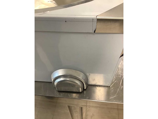 Wasbak met kniebediening - afbeelding 3 van  5