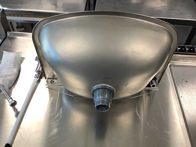 Wasbak met kniebediening - afbeelding 2 van  3