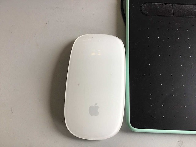 Wasco ctl-4100wl tekentablet en 1 apple muis - afbeelding 2 van  2