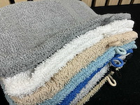 Washand diverse kleuren (480x) - afbeelding 7 van  16