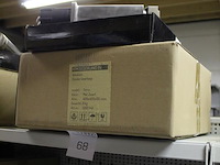 Waskom atm nederland mat zwart model terra, afm. 400 x 400 x 155 mm met wastafel kraan clou 250 - afbeelding 2 van  2