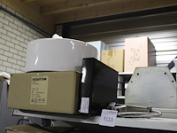 Waskom atm nederland wit type lodi afm. 415 x 415 x 165 mm met wastafelkraan type calipso 210 - afbeelding 2 van  3