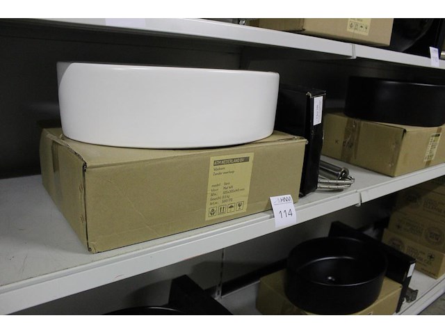 Waskom atm nederland wit type varo afm. 505 x 305 x 140 mm met wastafelkraan type clou 250 - afbeelding 2 van  3