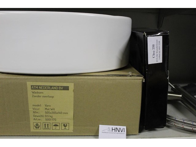 Waskom atm nederland wit type varo afm. 505 x 305 x 140 mm met wastafelkraan type clou 250 - afbeelding 3 van  3