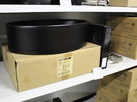 Waskom atm nederland zwart type varo afm. 505 x 305 x 140 mm met wastafelkraan type clou 255 - afbeelding 2 van  3