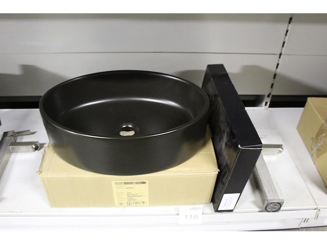 Waskom atm nederland zwart type varo afm. 505 x 305 x 140 mm met wastafelkraan type clou 255 - afbeelding 1 van  4