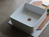 Waskom met afmeting 37 x 37 cm. - afbeelding 1 van  2