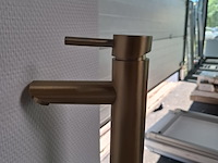 Waskomkraan, hoog model, goud geborsteld - afbeelding 2 van  4