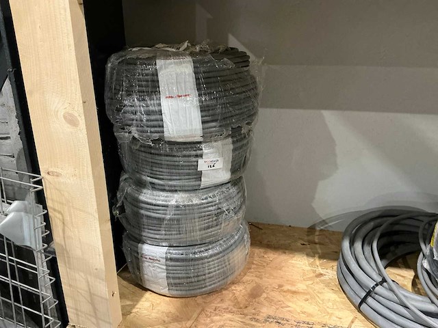 Waskonig+walter onaangebroken ymvk kabel - afbeelding 1 van  4