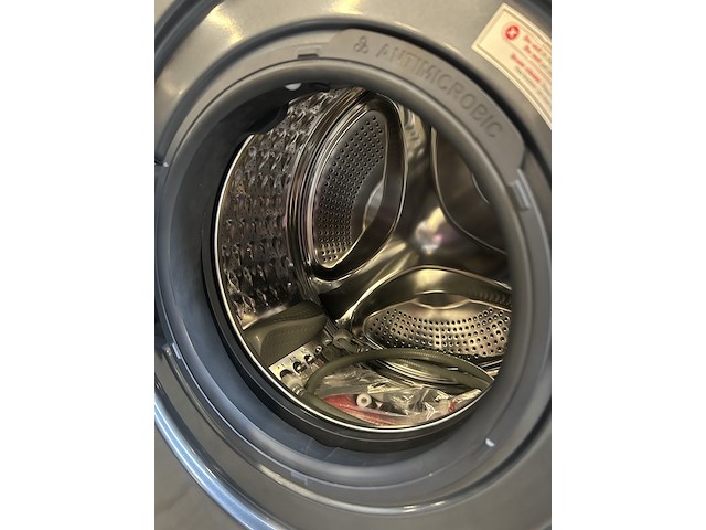 Wasmachine 10 kg led touchscreen energieklasse a-10% chiq, cw106581ax - afbeelding 6 van  8