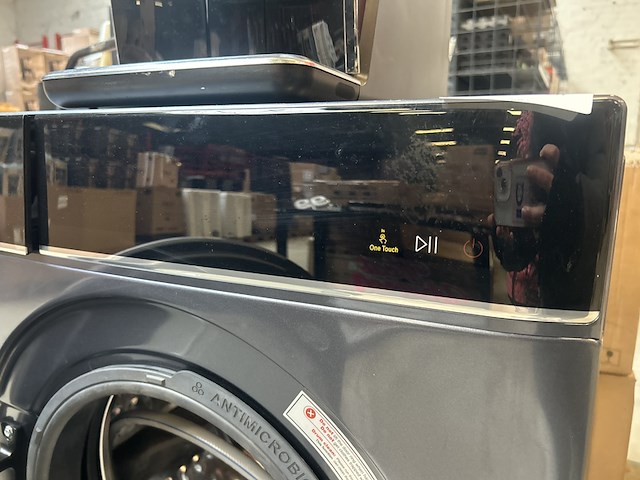 Wasmachine 10 kg led touchscreen energieklasse a-10% chiq, cw106581ax - afbeelding 4 van  7