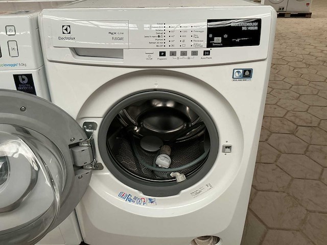 Wasmachine 1xsamsung 1xelectrolux (2x) - afbeelding 5 van  6