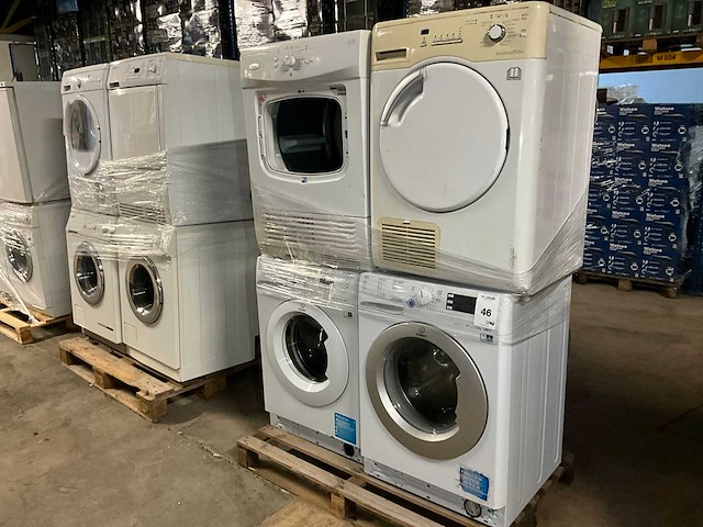 Wasmachine & droger (8x) - afbeelding 1 van  8