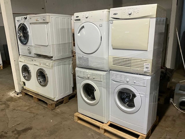 Wasmachine & droger (8x) - afbeelding 1 van  7