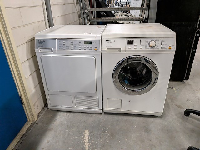 Wasmachine en warmtepompdroger, miele, w2521 en t8957wp, wit/grijs - afbeelding 2 van  9