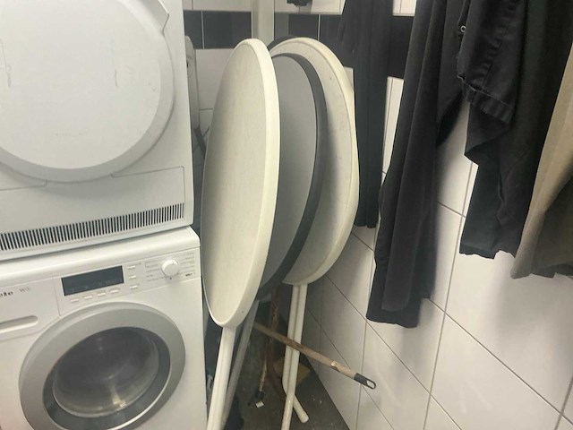 Wasmachine en wasdroger - afbeelding 2 van  6