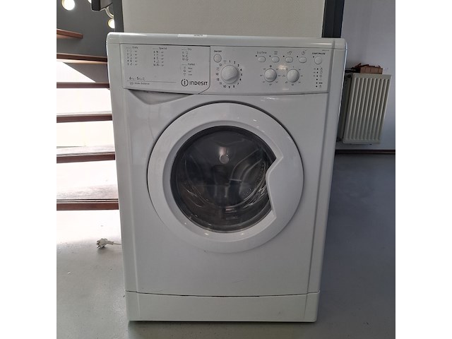 Wasmachine iwdc , 6145 - afbeelding 1 van  6