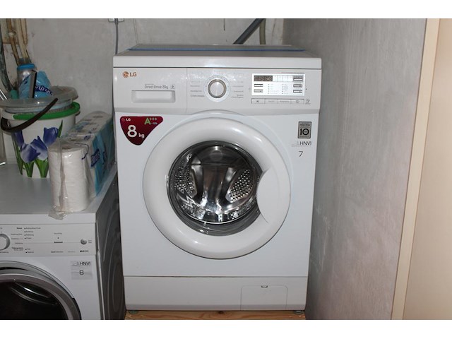 Wasmachine lg type directdrive max. 8 kg. - afbeelding 1 van  5