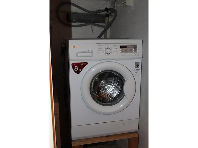 Wasmachine lg type directdrive max. 8 kg. - afbeelding 2 van  5