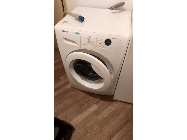 Wasmachine zanussi, lindo 100 - afbeelding 1 van  4