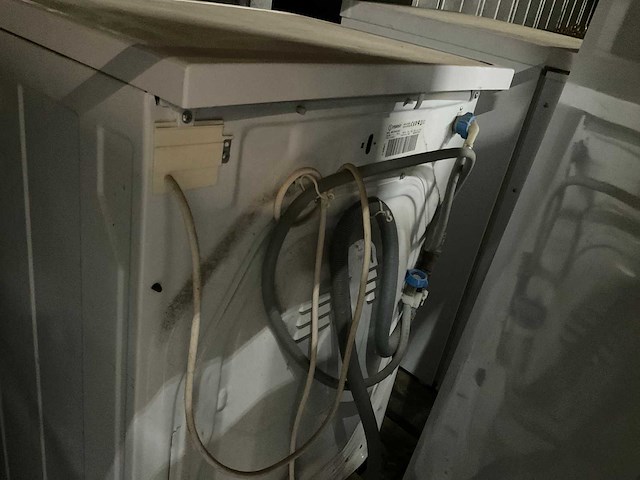 Wasmachines en koelkasten (4x) - afbeelding 4 van  4