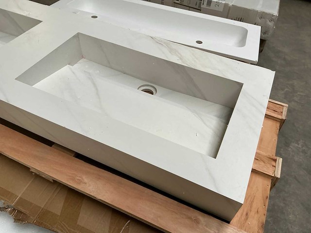 Wastafel (140x46 cm) - afbeelding 2 van  5