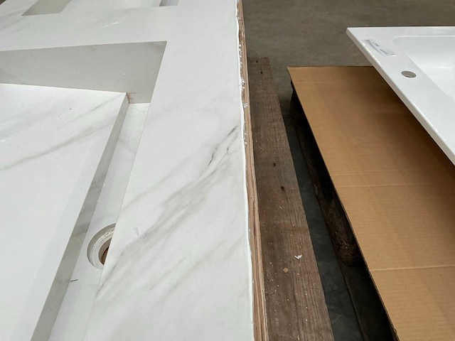 Wastafel (140x46 cm) - afbeelding 5 van  5