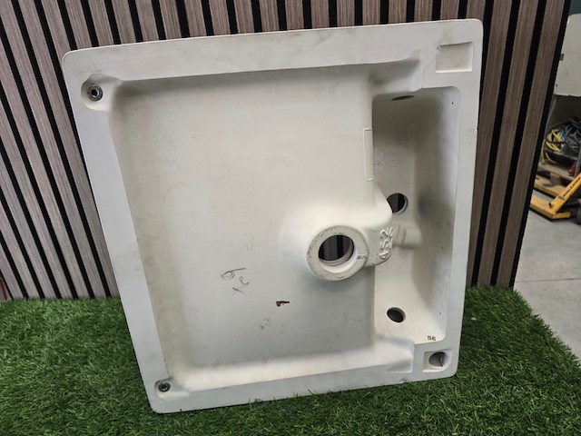 Wastafel duravit, vierkant - afbeelding 5 van  5