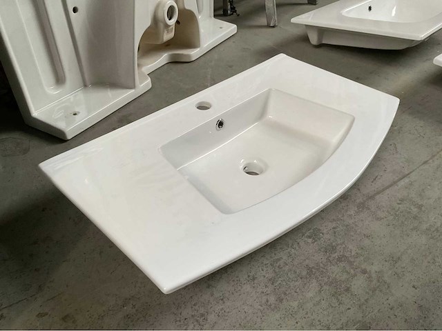 Wastafel keramisch 81x46 cm - afbeelding 3 van  3