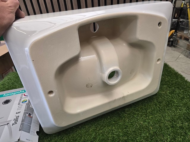 Wastafel met hansgrohe mengkraan sphinx, talis - afbeelding 9 van  10