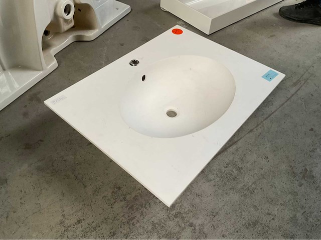 Wastafel solid surface 71x53cm - afbeelding 2 van  3