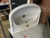 Wastafel - afbeelding 1 van  2