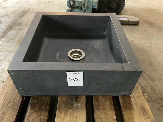 Wastafel - afbeelding 1 van  2