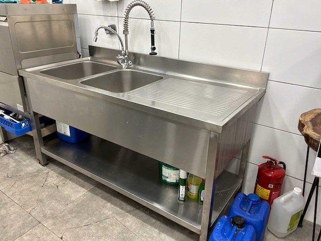 Wastafel - afbeelding 1 van  2