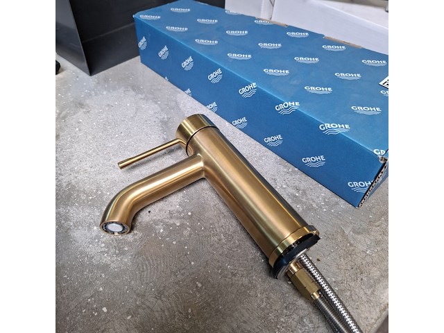 Wastafelkraan, grohe, essence new, goud geborsteld - afbeelding 2 van  5