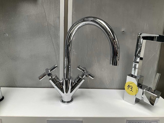 Wastafelmengkraan met kruisgreep chroom - afbeelding 3 van  5