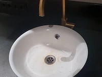 Wastafelmeubel incl. wasbak, kraan, douchepomp & wandplank - afbeelding 2 van  7