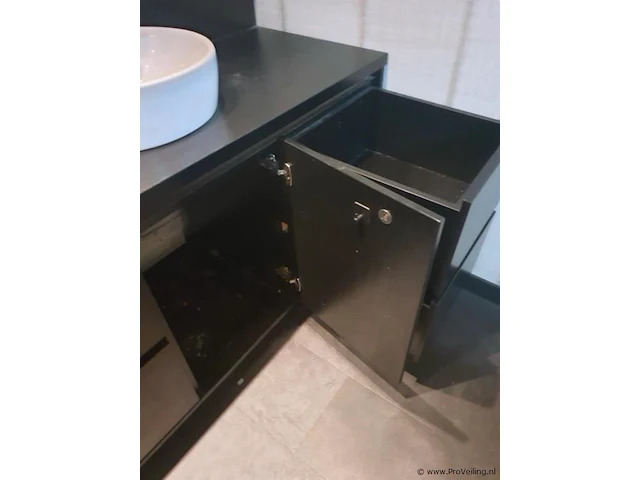 Wastafelmeubel incl. wasbak, kraan & wandplank - afbeelding 6 van  6