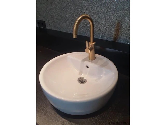 Wastafelmeubel incl. wasbak, kraan & wandplank - afbeelding 3 van  6