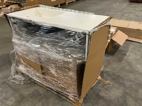 Wastafelopstelling op pallet - afbeelding 1 van  3