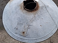 Wasteil met industriële lampenkap - afbeelding 1 van  5