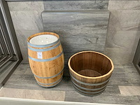 Wastobbe en wijnvatwastafel - afbeelding 4 van  4