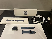 Watch se (2e generatie) 40mm (gps-versie), apple , a2722, blauw - afbeelding 2 van  8